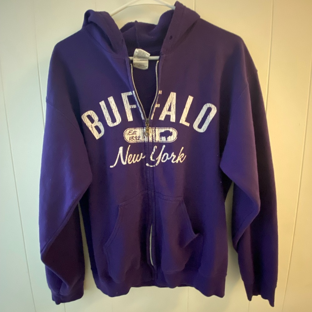 zip up hoodie